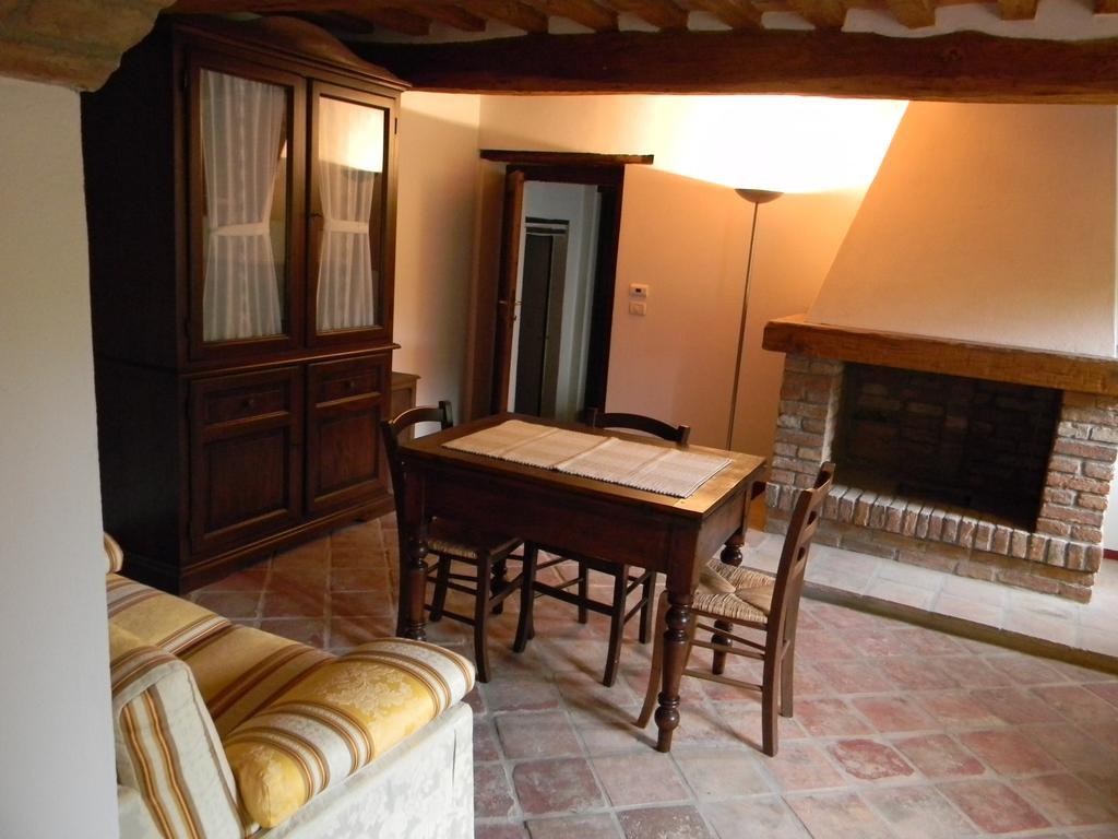 Residenza Ca D'Masseu Apartment Calamandrana Cameră foto